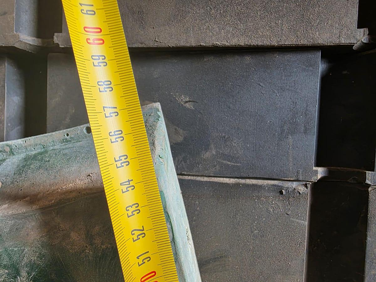 Used POLY DECK (73CMX50CMX56,5CM)