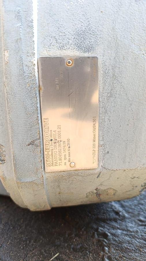 Used 13KW MOTOR WITH GEARBOX