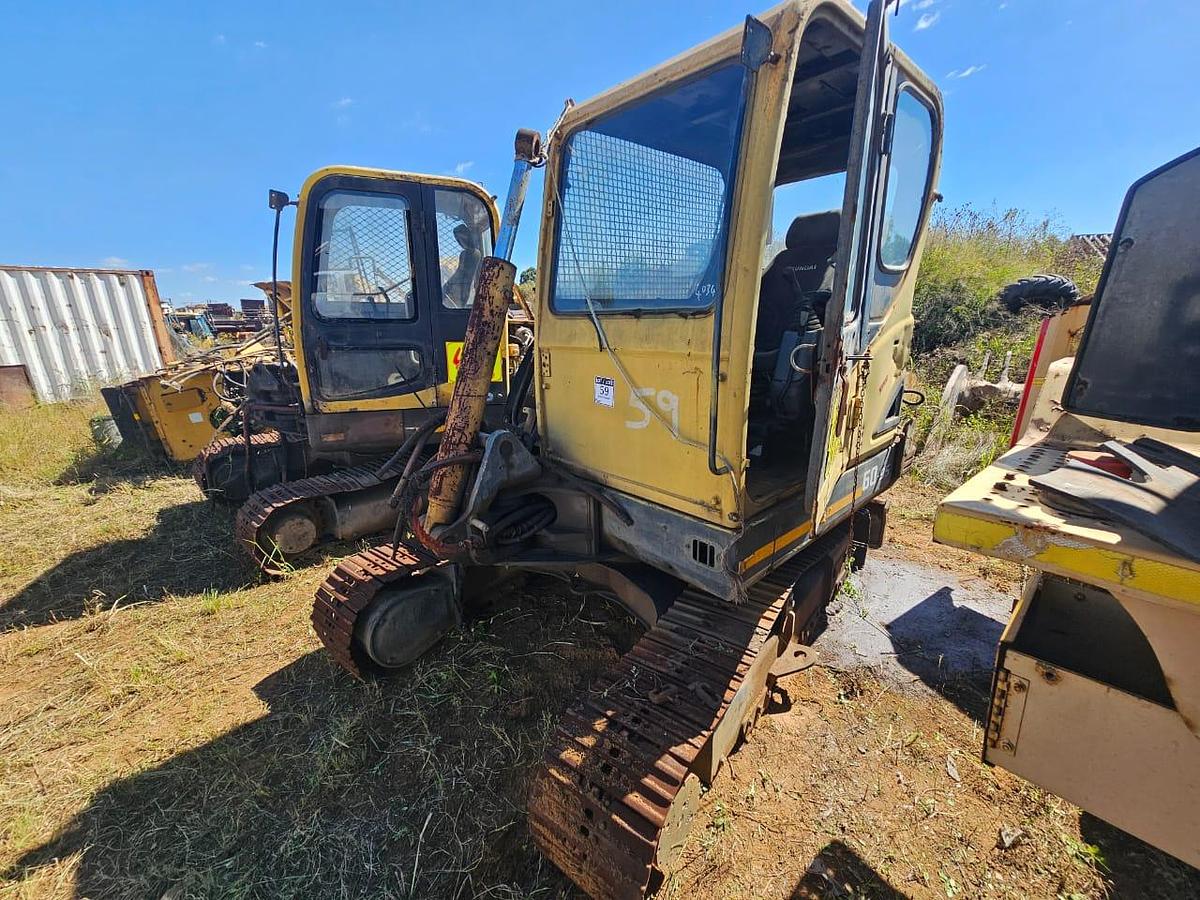 Used HYUNDAI ROBEX 60-9S EXCAVATOR