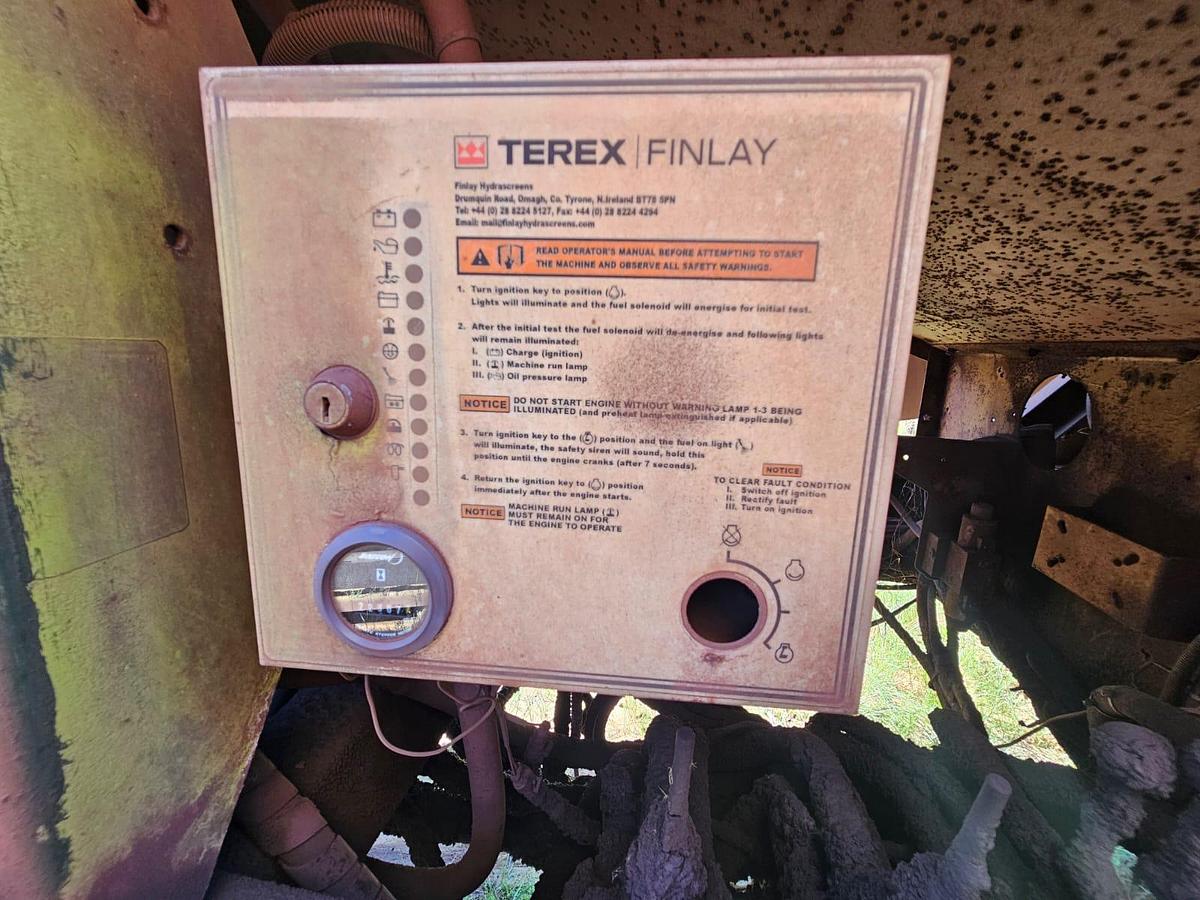 Used MOBILE FINLAY TEREX HYDRASCREEN SCREENING PLANT