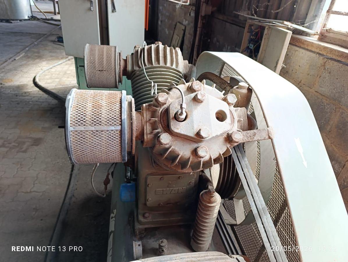 Used 400 LITRE SWAN AIR COMPRESSOR