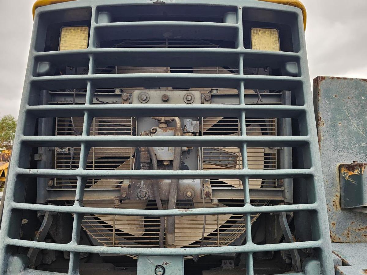 Used KOMATSU WA470-B FRONT END LOADER - INOPERABLE