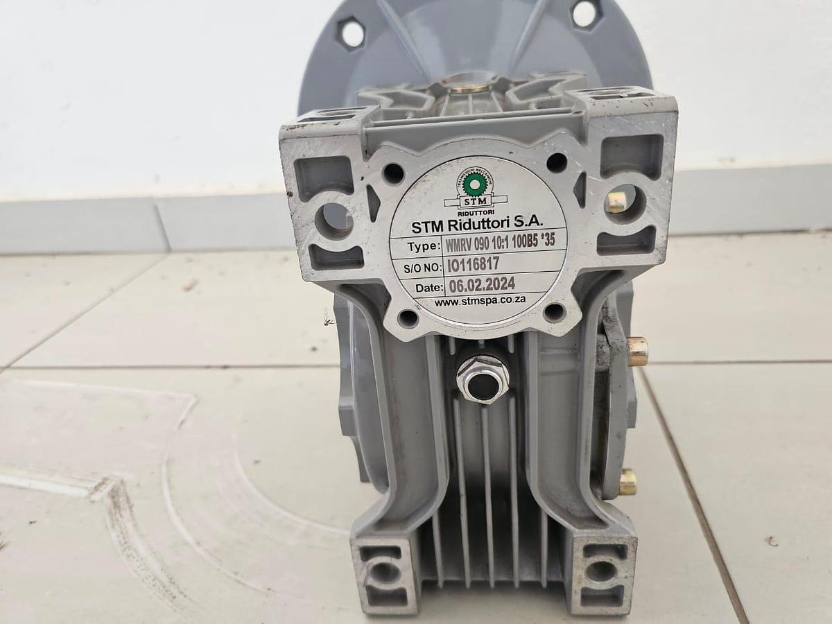 Used 2.2 KW ACTOM ELECTRIC MOTOR & GEARBOX ASSEMBLY