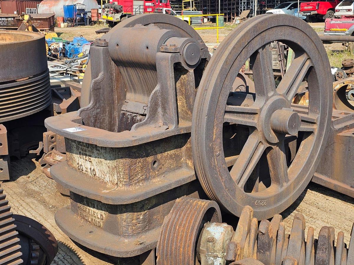 Used JAW CRUSHER FRAME