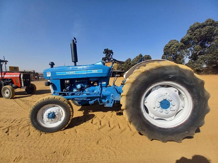 Used FORD 2610 TRACTOR (RUNNER)