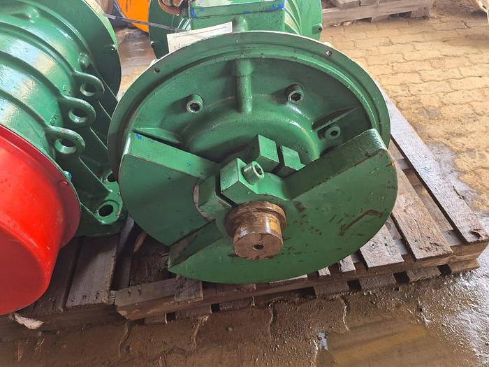 Used OMB VIBRATORS 17.1KW 3 PHASE VIBRATING MOTOR