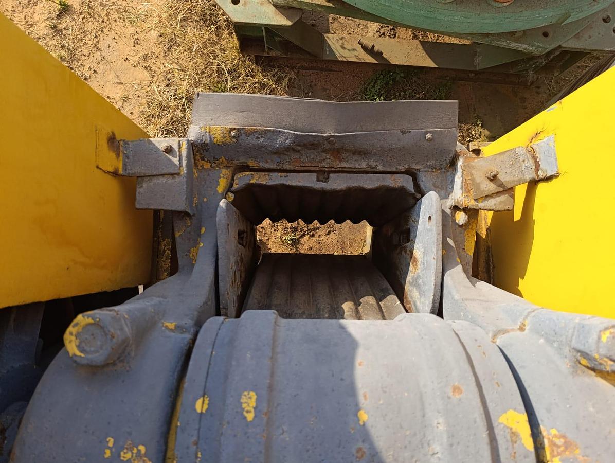 Used JAW CRUSHER WITH 15KW ELECTRIC MOTOR