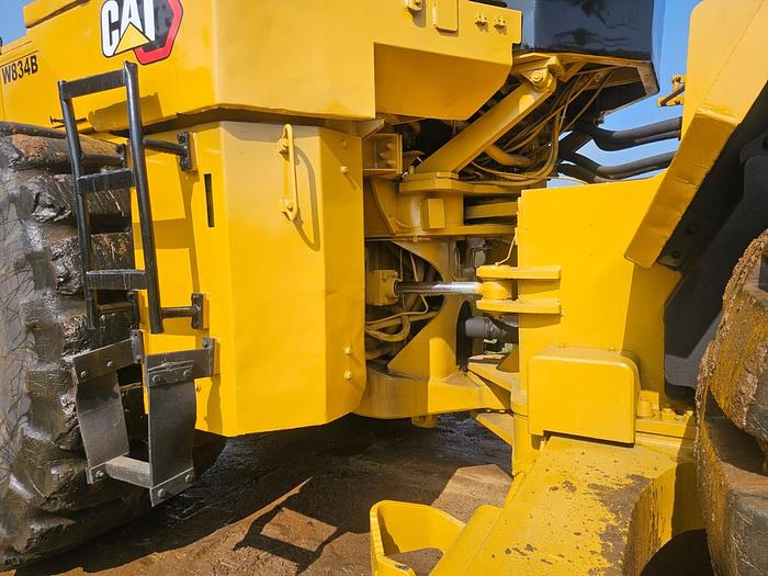 Used CATERPILLAR W834B WHEELDOZER