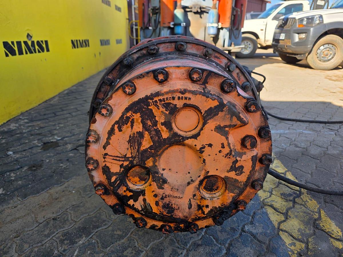 Used DANA SPICER FRONT DIFF (USED)