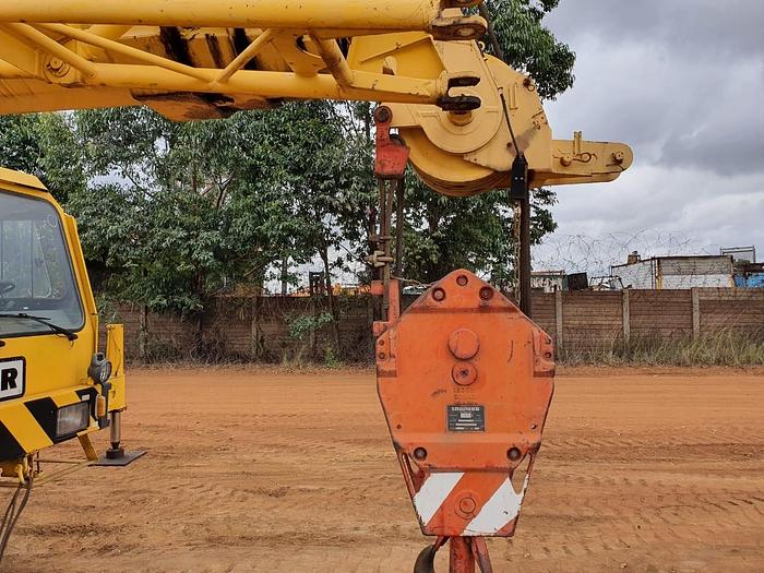 Used LIEBHERR TM1080N 80 TON MOBILE CRANE 1993 (RUNNER) (WITH NATIS) 