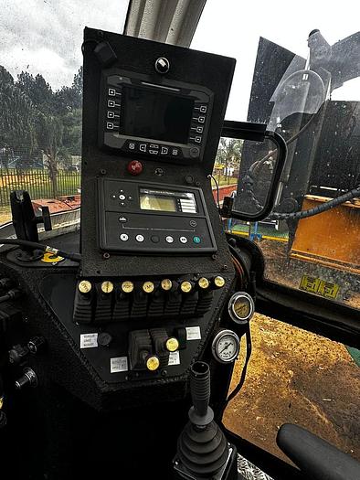 Used BAUER DEWET TBC RHINO 1300 BLAST HOLE DRILL RIG