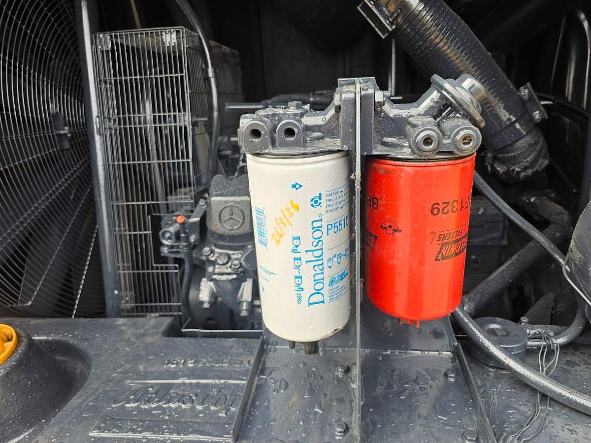 Used ATLAS COPCO XAS 495 MOBILE COMPRESSOR WITH MERCEDES BENZ ENGINE - OPERATIONAL