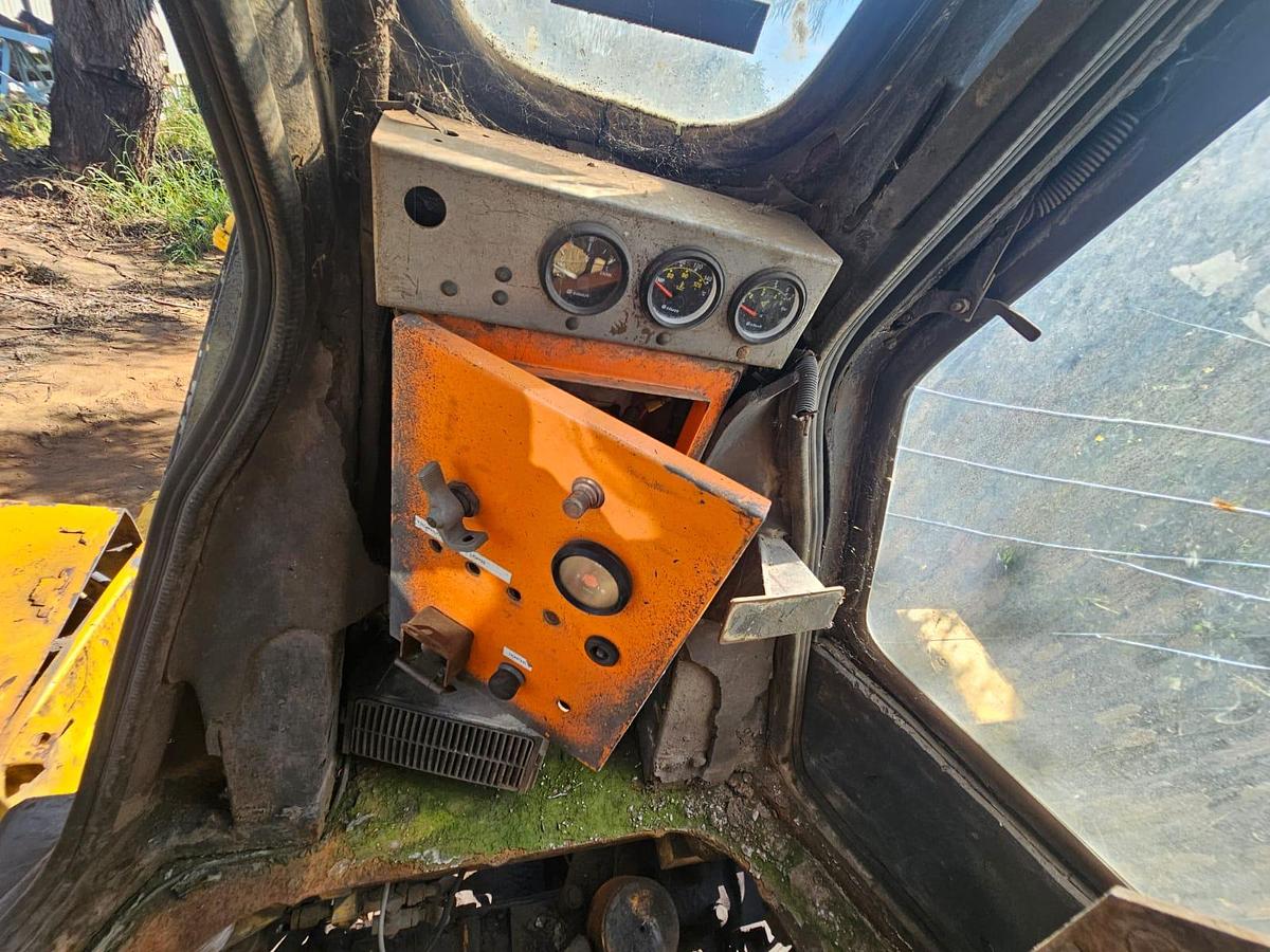 Used D375A KOMATSU DOZER (STRIPPING)