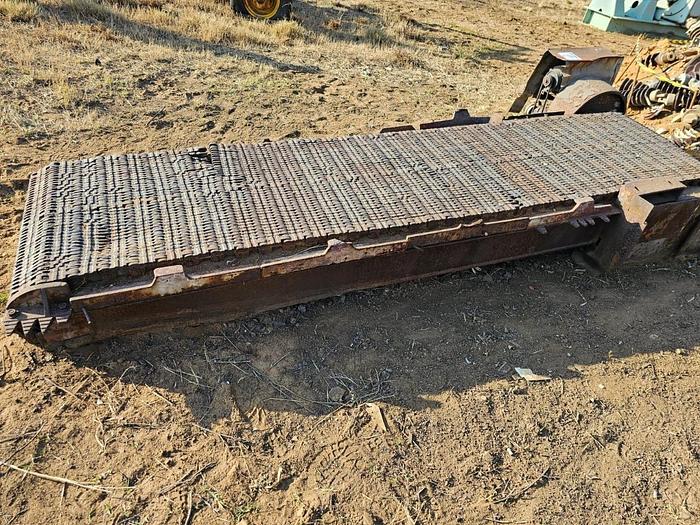 Used STEEL GRID BOILER FEEDER WITH ELECTRIC MOTOR