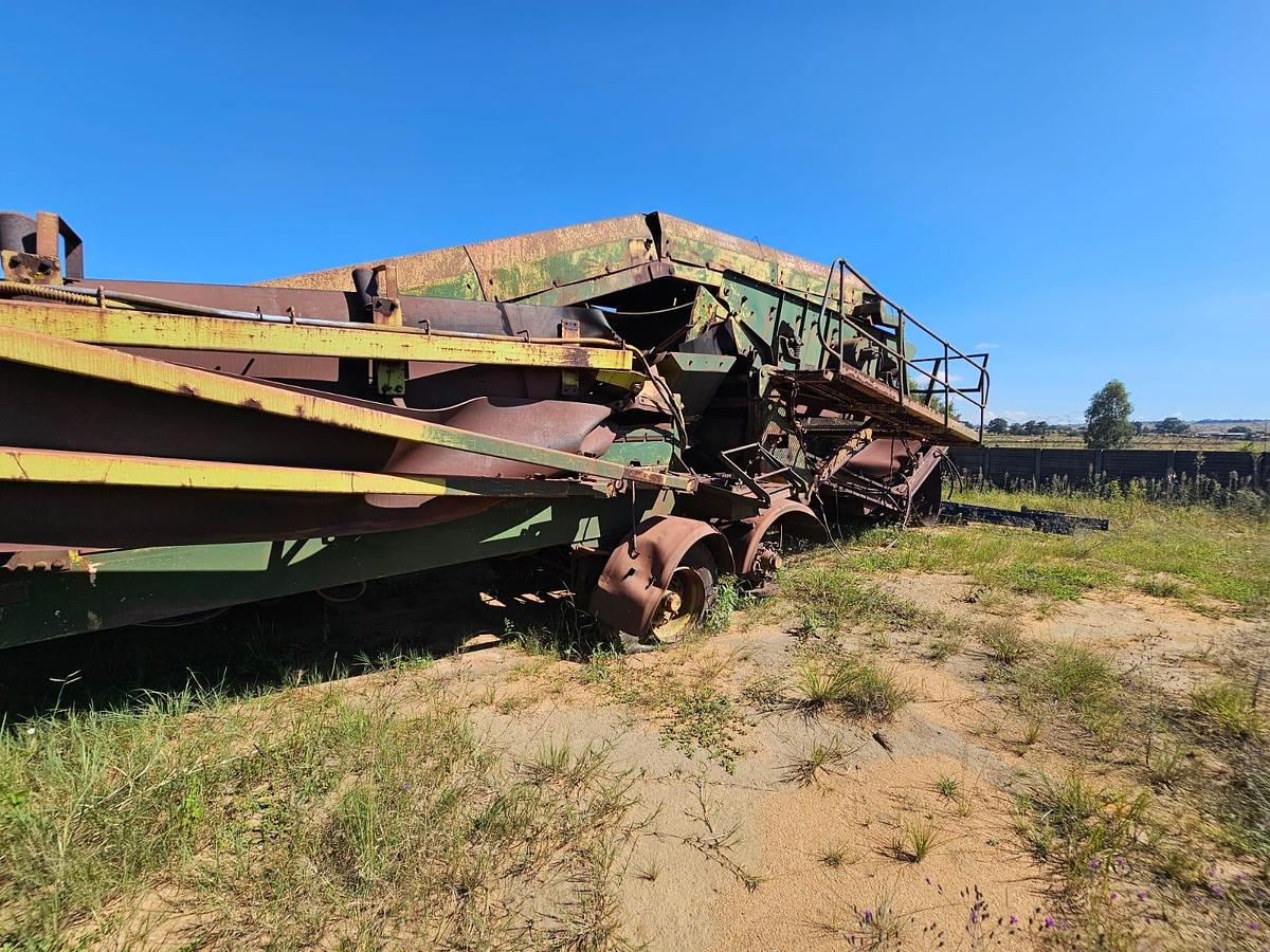Used MOBILE FINLAY TEREX HYDRASCREEN SCREENING PLANT