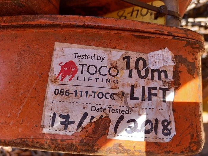 Used VARIOUS SIZES BLOCK CHAINS