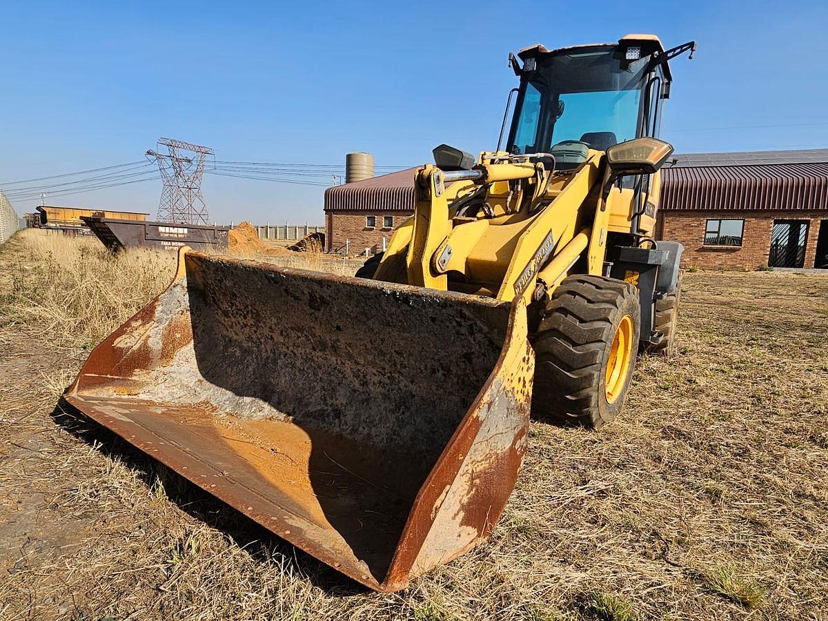 Used 2 TON WUHLF FRONT END LOADER (ENGINE FAILURE)