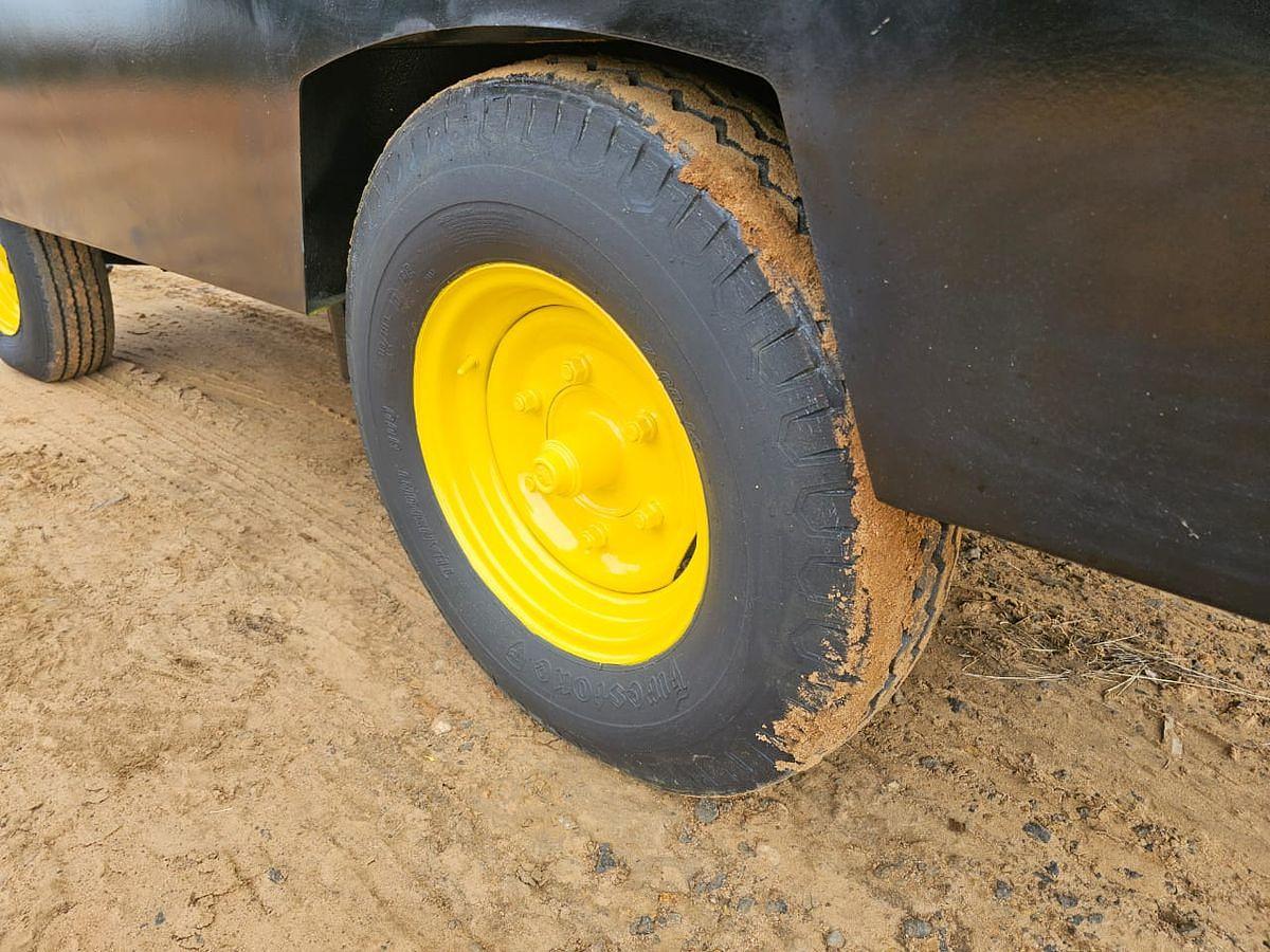 Used ATLAS COPCO XAS 495 MOBILE COMPRESSOR WITH MERCEDES BENZ ENGINE - OPERATIONAL