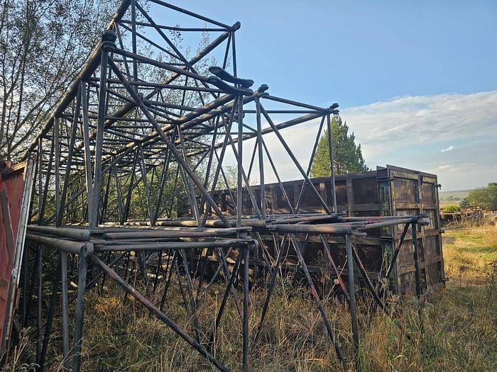 Used LINK BELT 140 TON LATTICE BOOM CRANE (NON-RUNNER)