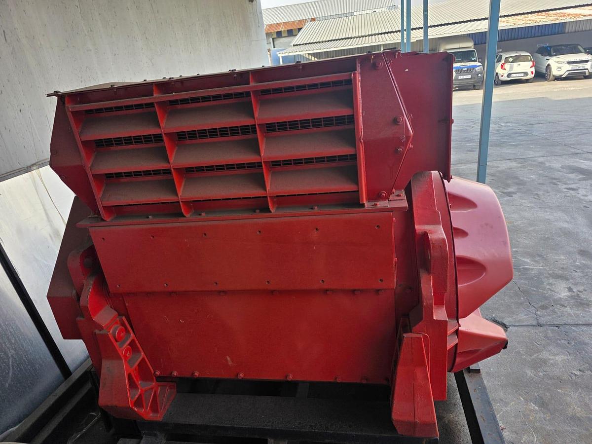 Used LV 804 S STAMFORD PERMANENT MAGNET GENERATOR