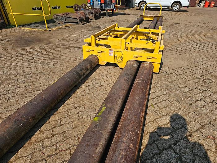 Used TERRAMITE ROLLER SCREED