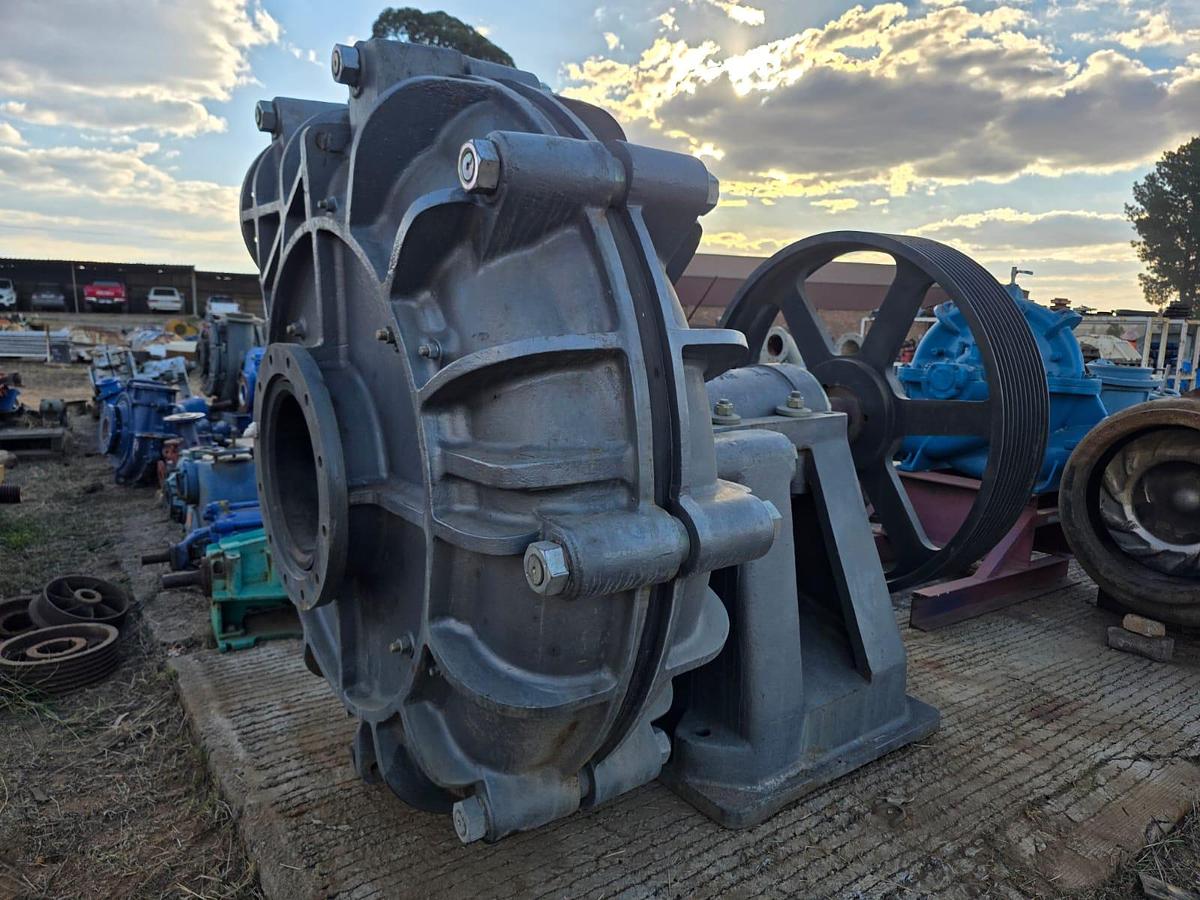 Used 14/12 BUCCANEER PUMP 355KW