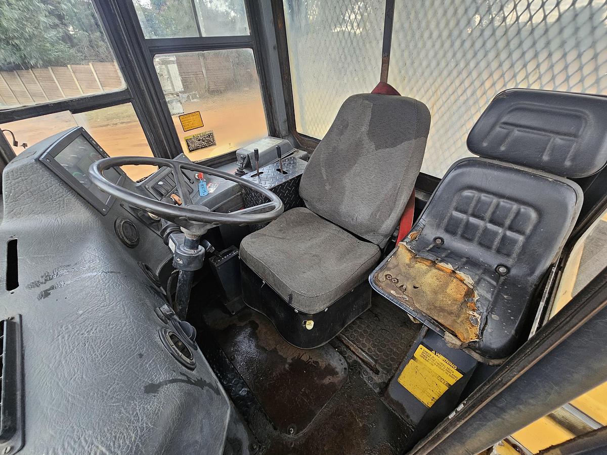 Used BELL TRACTOR WITH TRAILER