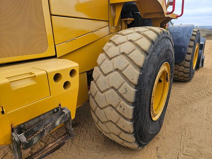 Used BELL L1806E FRONT END LOADER (RUNNER)