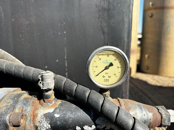 Used FLOSOLVE OIL TANK FITTED WITH FILTRATION (NOT TESTED)