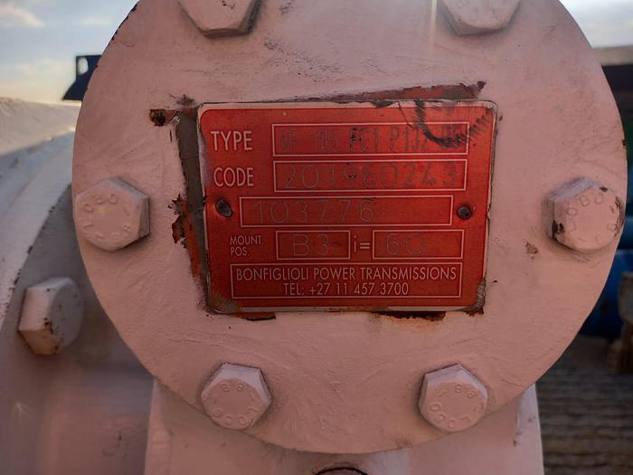 Used SINGLE DRUM WINCH WITH MOTOR