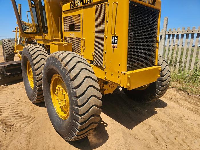 Used 120 G GRADER (RUNNER)