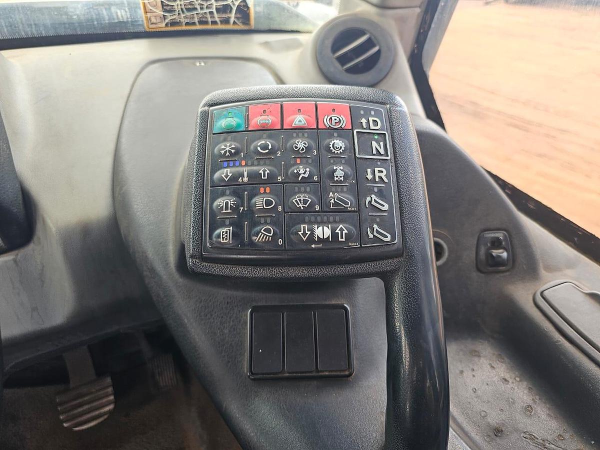 Used BELL B20D 6X4 ARTICULATED DUMP TRUCK