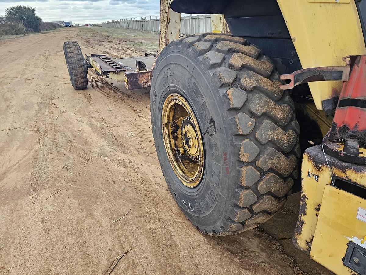 Used BELL TRACTOR WITH TRAILER