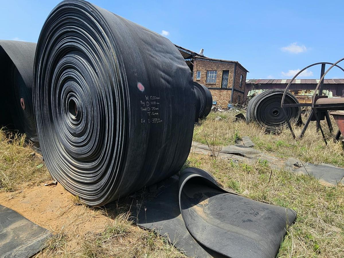 Used 1200MM STEELCORE CONVEYOR BELT