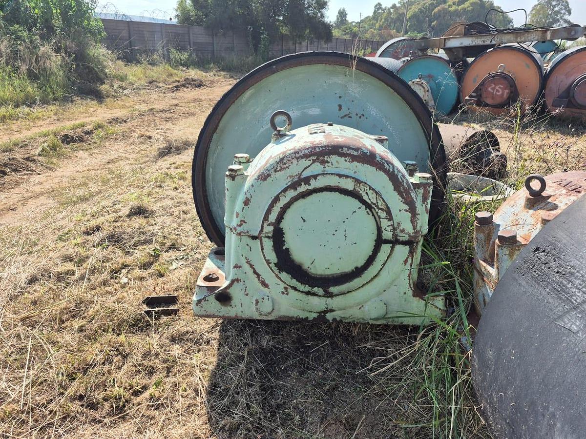 Used COMPLETE PULLEY UNIT