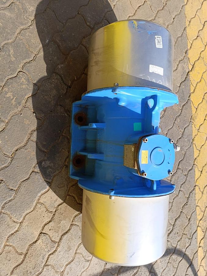 Used VIBRATING MOTOR 7.1KW