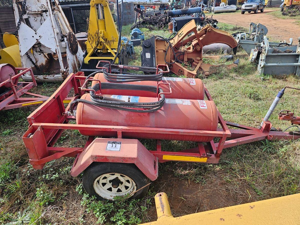 Used SINGLE AXLE 125 KG (2) DRY CHEMICAL POWDER FIRE EXTINGUISHER TRAILER