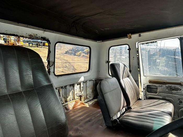 Used TOYOTA HINO TRUCK (STRIPPED) (NON-RUNNER)