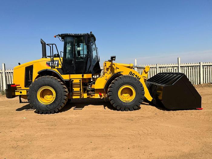 Used CATERPILLAR 962H FRONT END LOADER (RUNNER)