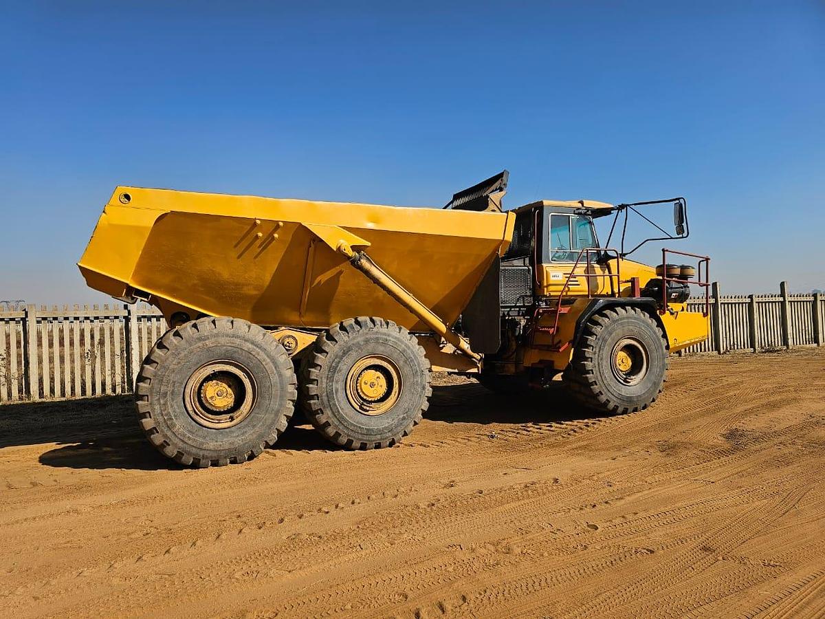 Used BELL B50D 6X6 ADT