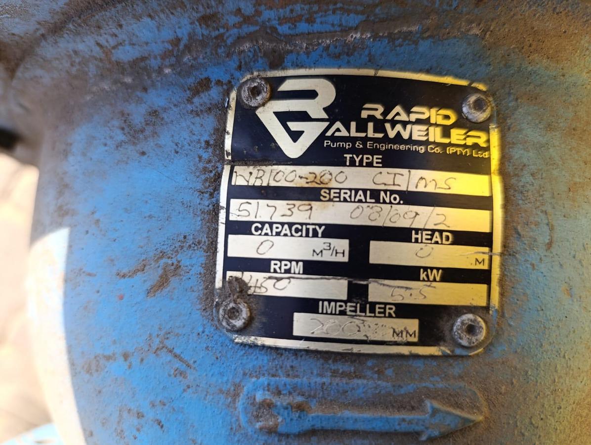 Used PUMP WITH ELECTRIC MOTOR 5.5KW