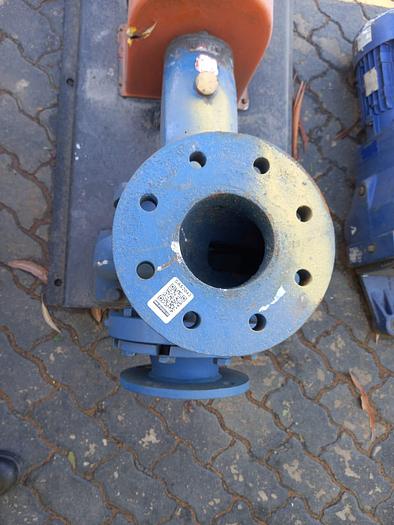 Used PUMP WITH ELECTRIC MOTORS (THEY HAVE PLATES)