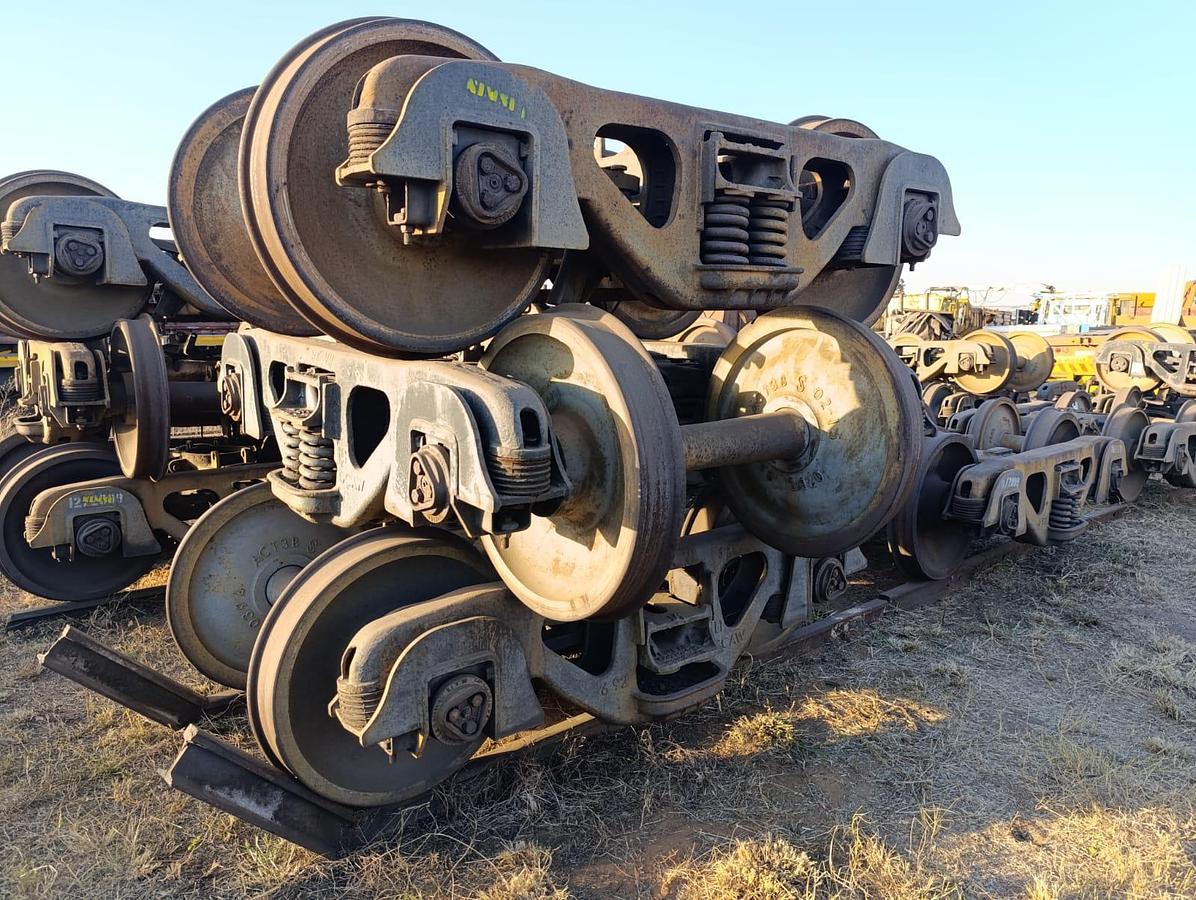 Used TRAIN BOGGIES