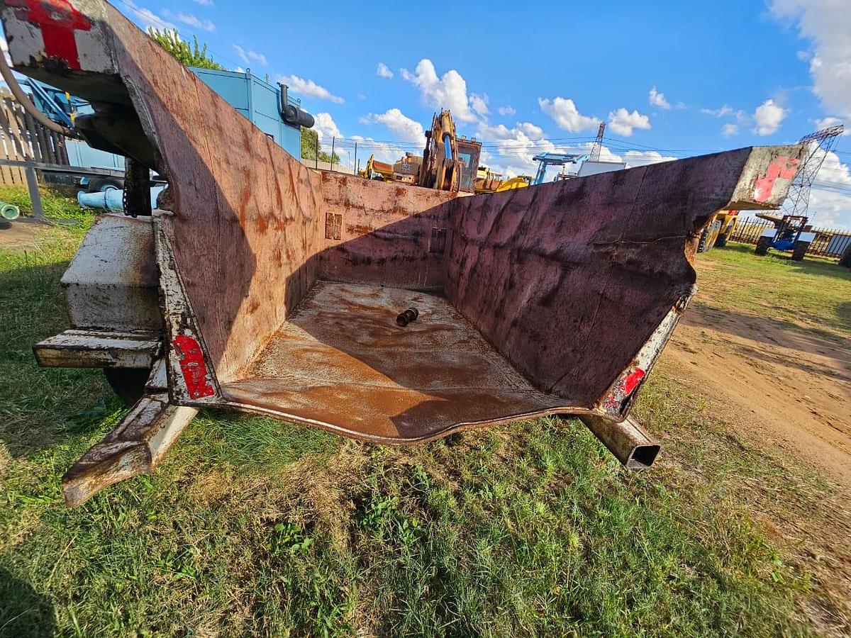 Used BIN TRAILER