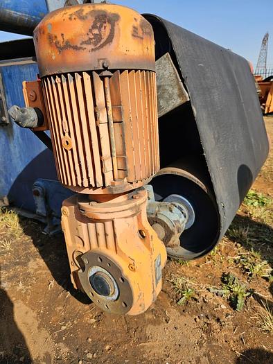 Used SELF CLEANING CONVEYOR MAGNET