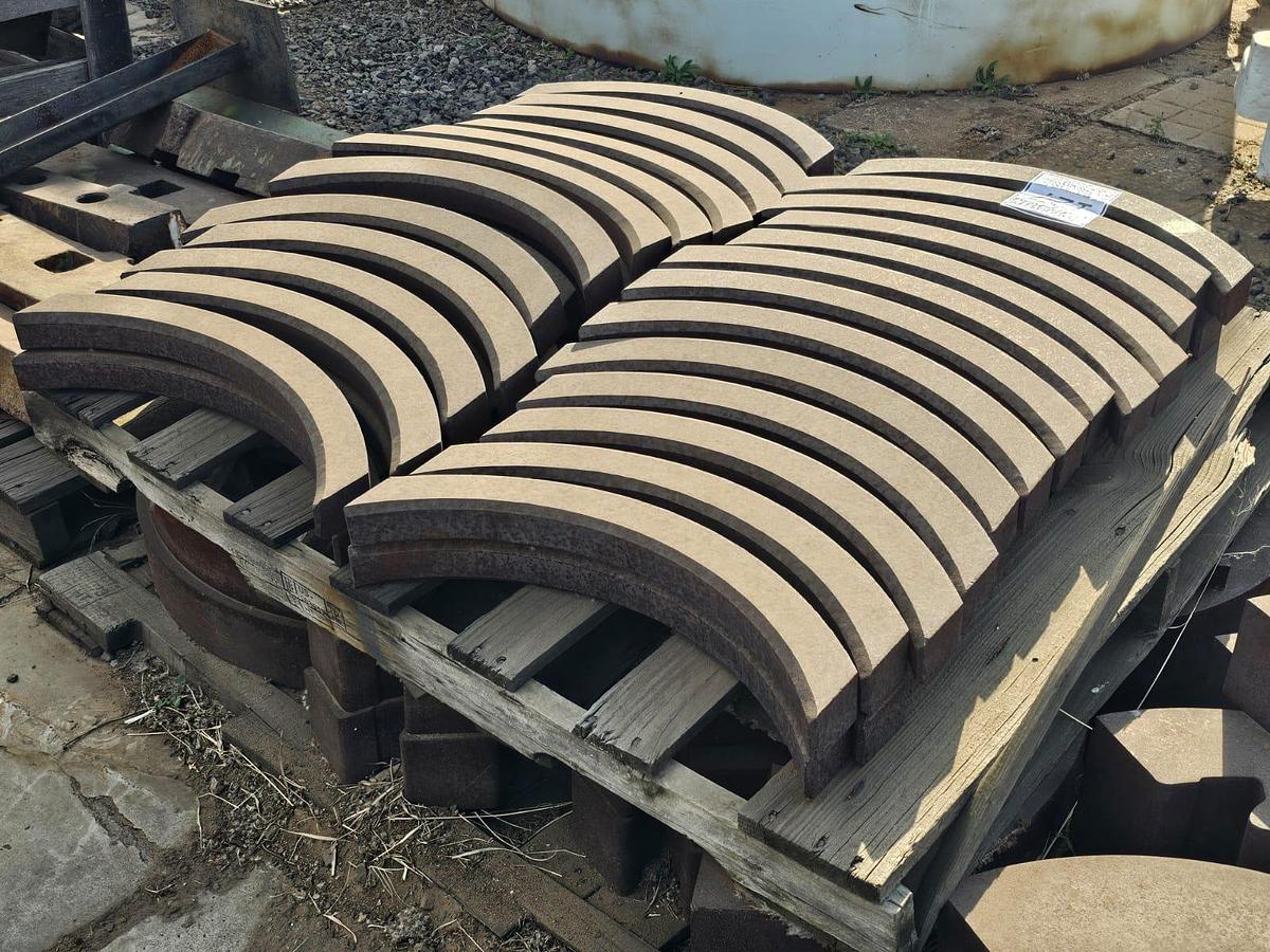 Used CRUSHER LINERS
