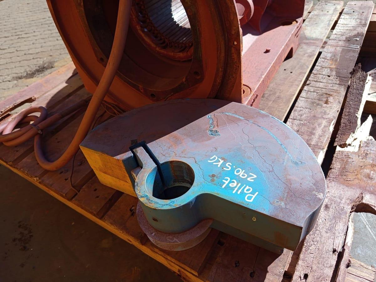 Used VIBRATING WEIGHTS