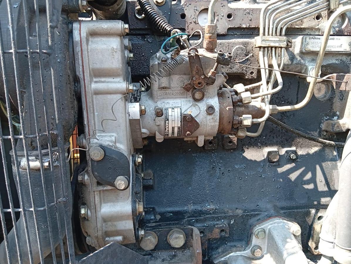 Used DIESEL MOBILE VACUUM UNIT WITH START & GO BOX WITH 6 CYLINDER PERKINS ENGINE 1832/1500