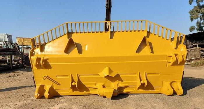 Used KOMATSU 375 DOZER BLADE
