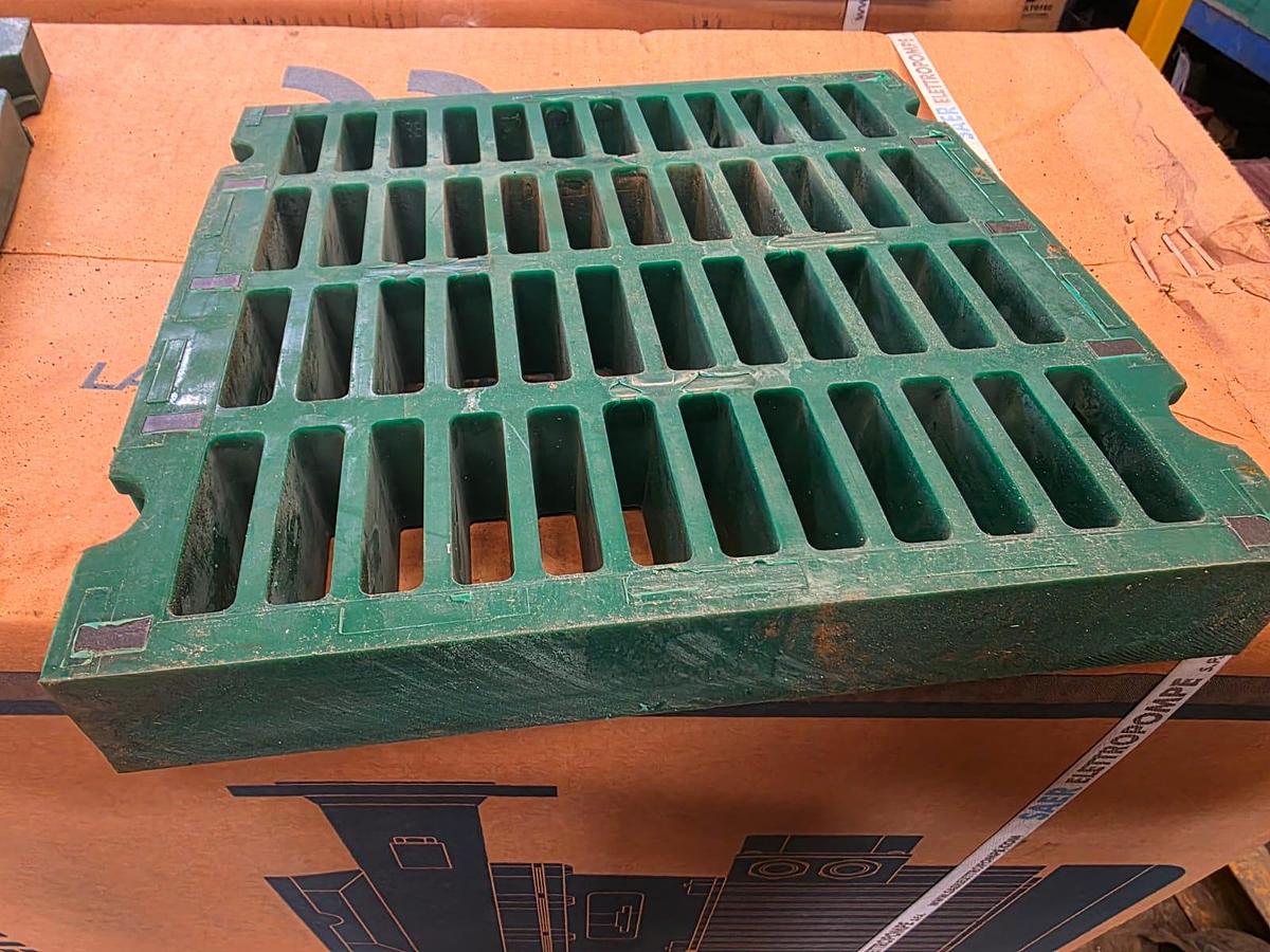 Used POLY DECK 55MMX10MM